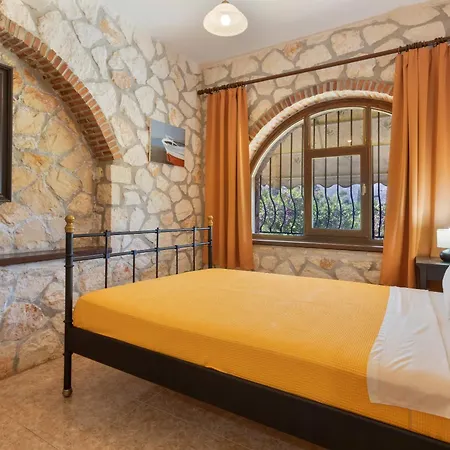 Villa Fiore Levante *