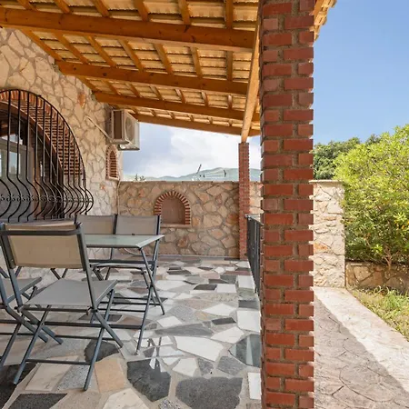 Fiore Levante Villa
