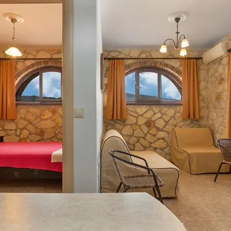 Fiore Levante Villa *